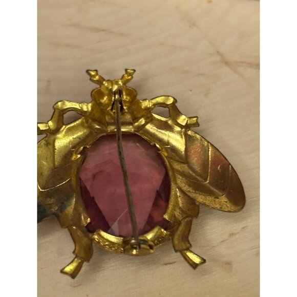 Vintage Gold-Tone Bug Beetle Brooch With Pink Gemstone Accent 1950s - Picture 1 of 10